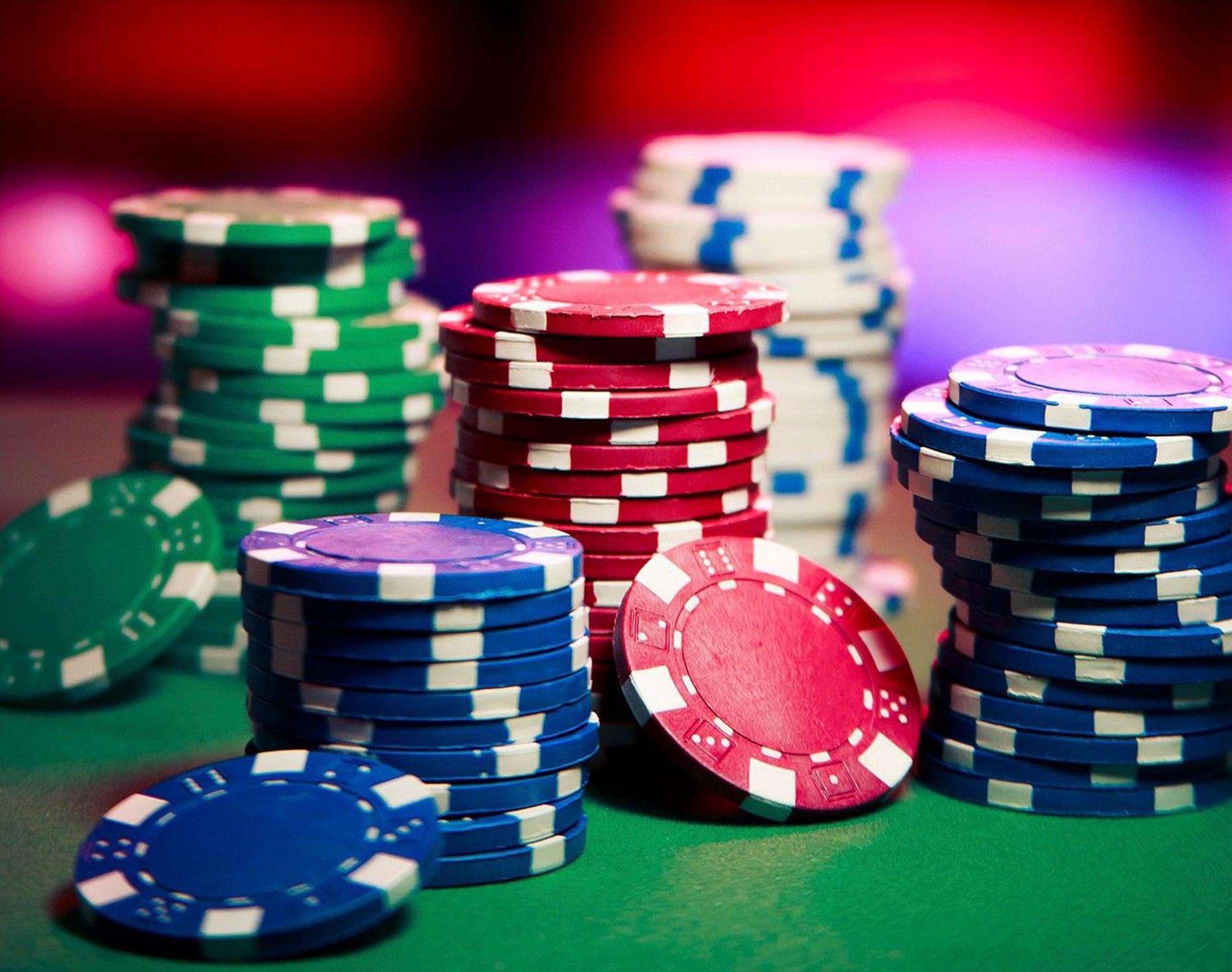 Poker chips eu 121215